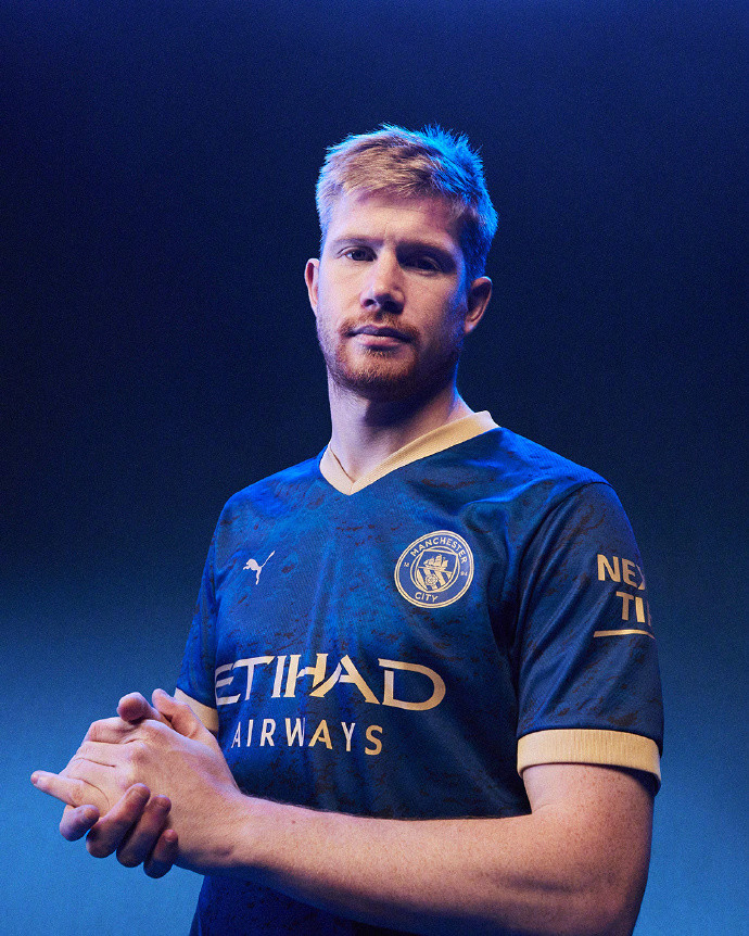 西班牙vs土耳其首发：奥尔莫、梅里诺先发，居莱尔替补（西班牙对阵土耳其首发确定：奥尔莫、梅里诺出战，居莱尔替补待命）