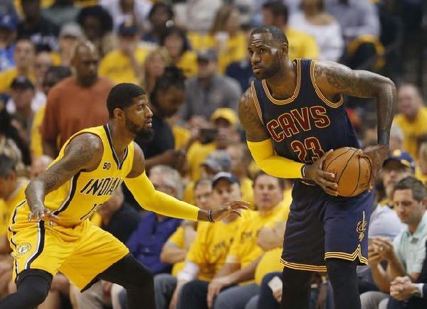 西前国脚质疑姆巴佩进球中点球多，球迷幽默回应（西班牙前国脚质疑姆巴佩进球点球过多，球迷幽默回击）