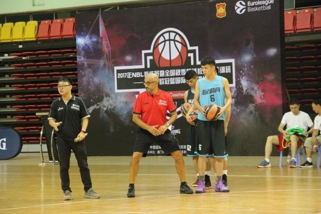 同位置对决看得人上头（同位争锋，越看越上头）