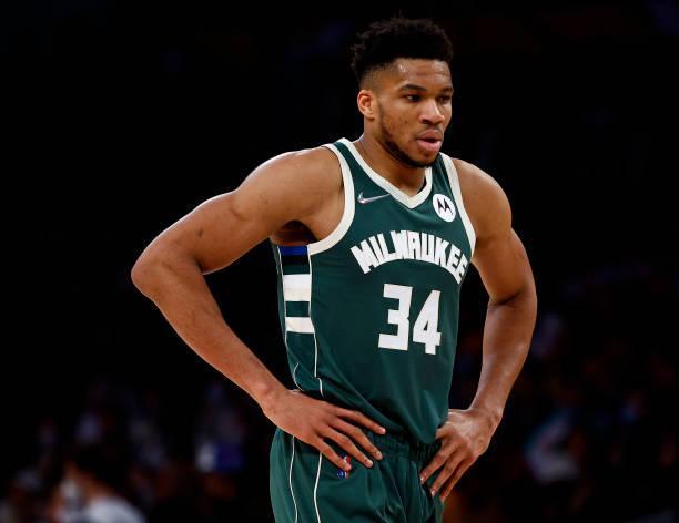 沙特联半场：杰森中柱，两队合计2脚射正，费哈0-0哈森姆（沙特联半场战况：费哈0-0哈森姆，杰森中柱，双方仅2次射正）