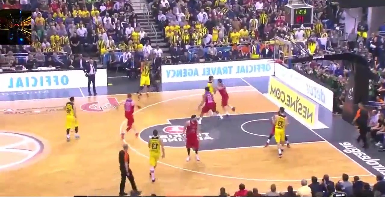 图片报：和罗马诺报道相反，莱比锡后卫比施亚布冬窗不会离队（图片报：与罗马诺说法相左，莱比锡后卫比施亚布今冬留队）