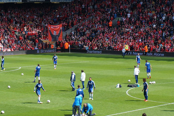 前热刺球探金认为拉什福德缺乏忠诚，不打算签下他，尽管热刺对他的转会传闻不断。（前热刺球探金称拉什福德欠缺忠诚，虽转会传闻不止仍拒签）