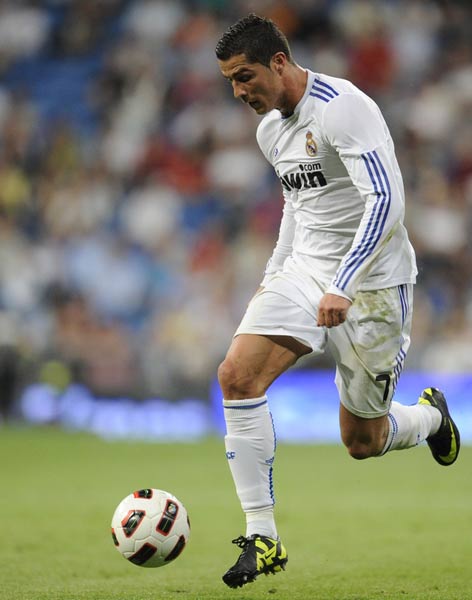 法比奥晒与古加搞怪合照：我们爱中国，很满意现在的生活状态（法比奥与古加搞怪合影曝光：称热爱中国，对当下生活十分满意）