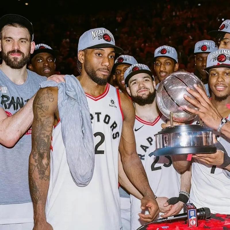 NBA新秀观察：状元秀首场表现,（NBA新秀焦点：状元首秀表现解析）