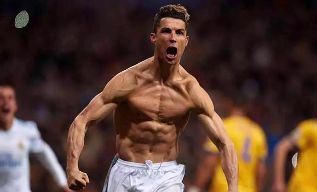 160场追平朗格莱，孔德升至巴萨队史法国球员出场榜第三（孔德代表巴萨出场达160次，追平朗格莱，升至队史法国球员出场第三）