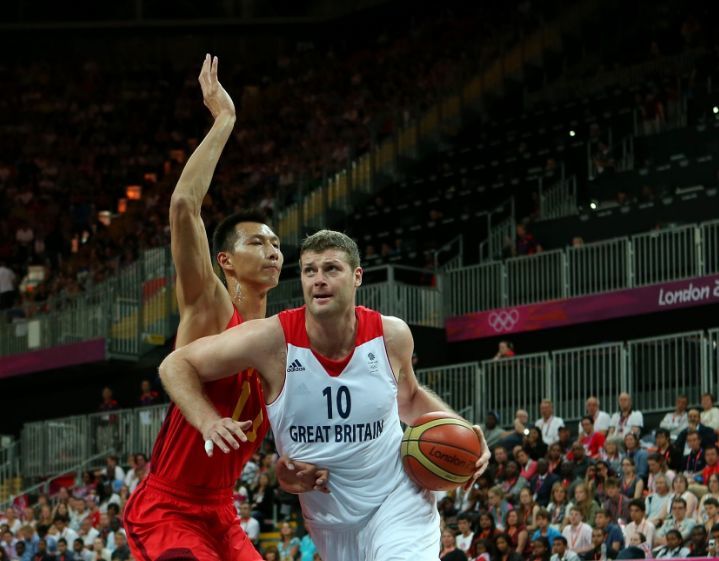 琼斯：萨拉赫已向全队道歉，利物浦上下将团结一致支持他（琼斯称萨拉赫已向队友道歉，利物浦上下将同心支持他）