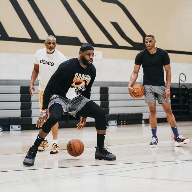 斯基拉：如果得不到斯帕莱蒂的重用，若昂-马里奥将要求转会（斯基拉：若无斯帕莱蒂重用，若昂-马里奥将申请转会）