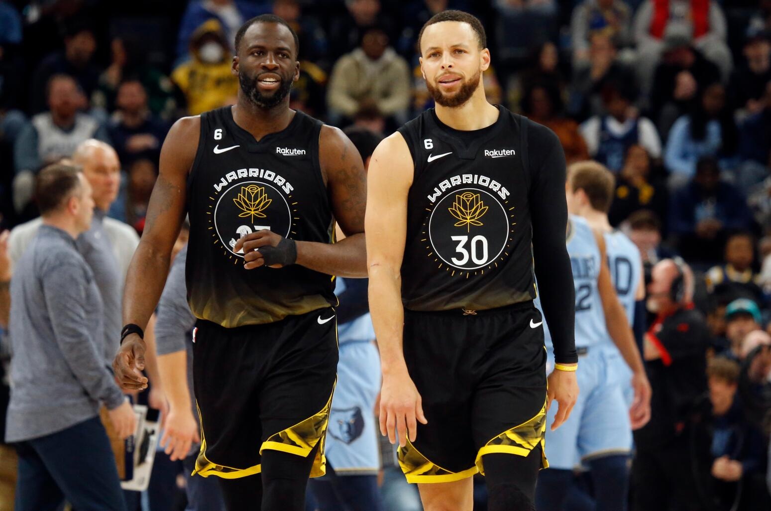 掘金险胜！约基奇56+16+15，穆雷完成救赎，华子44+6戈贝尔犯大错（掘金险过关：约基奇56+16+15统治，穆雷完成救赎，爱德华兹44+6难救主，戈贝尔关键失误）