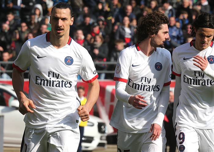 英媒：帕杜称沃特金斯与埃梅里关系破裂，建议其冬窗离队（英媒：帕杜称沃特金斯与埃梅里闹僵，劝其冬窗转会离队）