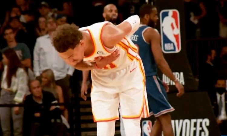 三节轰25分！狄龙爆发复仇湖人！东契奇缺席，詹姆斯23分难救主（狄龙三节25分怒袭湖人！东契奇缺阵，詹姆斯23分无力回天）